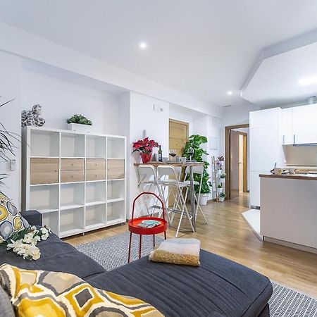 Boutique Mitjana Apartment Малага Екстериор снимка